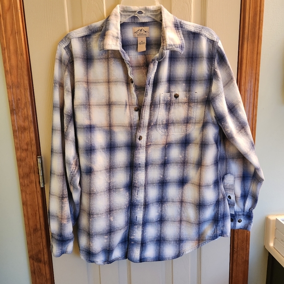 Bleached out graphic print flannel "Hay y'all" moo cow plaid - Picture 2 of 6